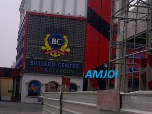 Pub & KTV Billiar Centre,Nagoya Batam. foto (www.potretkepri.com / AMJOI) 