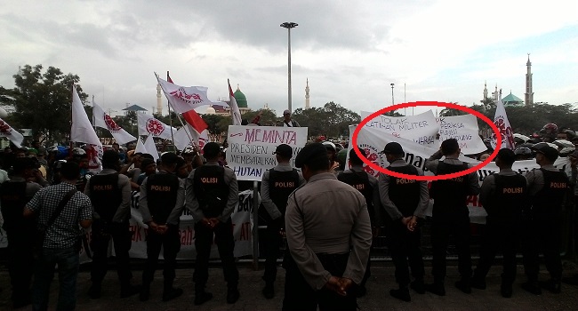 Warga Dam Baloi demo BP-Batam.foto (as/potretkepri.com)