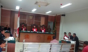 sidang pembakaran hutan. foto (potretkepri.com)