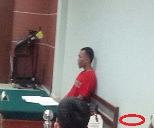 Asril , terdakwa sabu tertangkap di Bandara hang Nadim , karena membawa sabu 7 bungkus . foto / as (potretkepri.com)