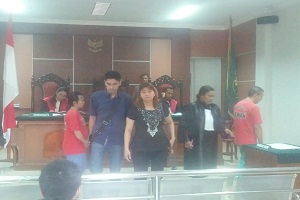 Sidang pemeriksaan saksi , kasus penggelapan penjualan beberapa buah handpone dengan total sebesar Rp.105 juta rupiah. foto / as (potretkepri.com)