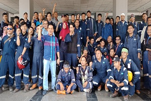 karyawan PT Cladtek